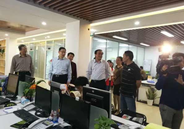合肥市政协主席韩冰一行莅临合肥慧算账视察指导 合肥市政协主席韩冰一行莅临合肥慧算账视察指导
